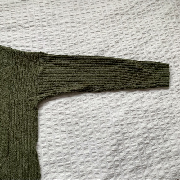 Sage Green Mock Neck Sweater Garage - XS - Picture 5 of 7